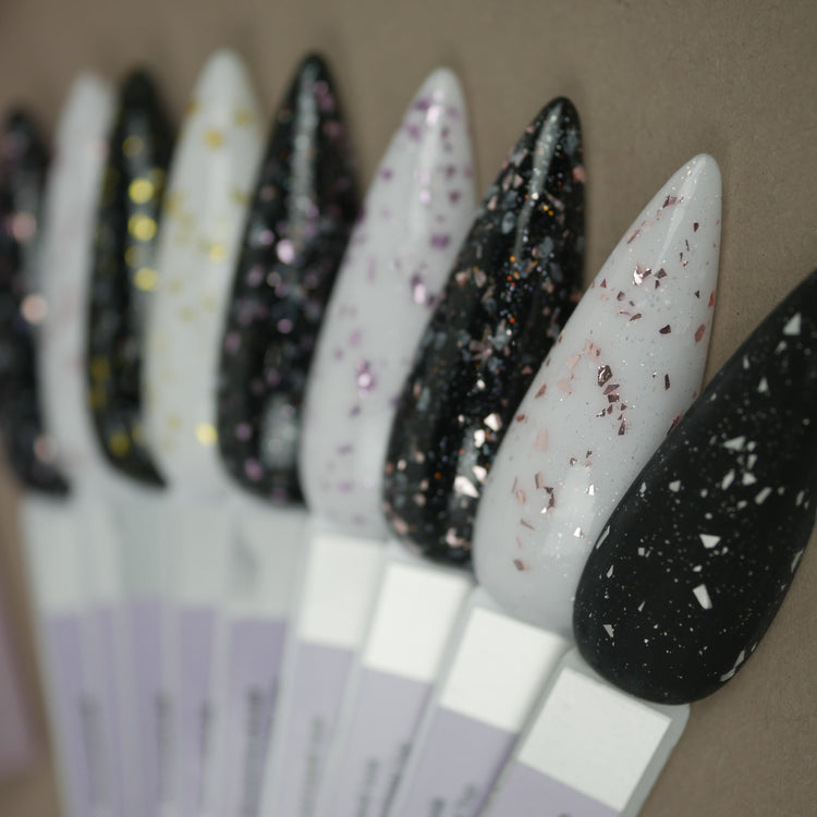 TOP POTAL - Potal Top sastāvā ir zelta potales daļiņas un šimmers. ilnail.com