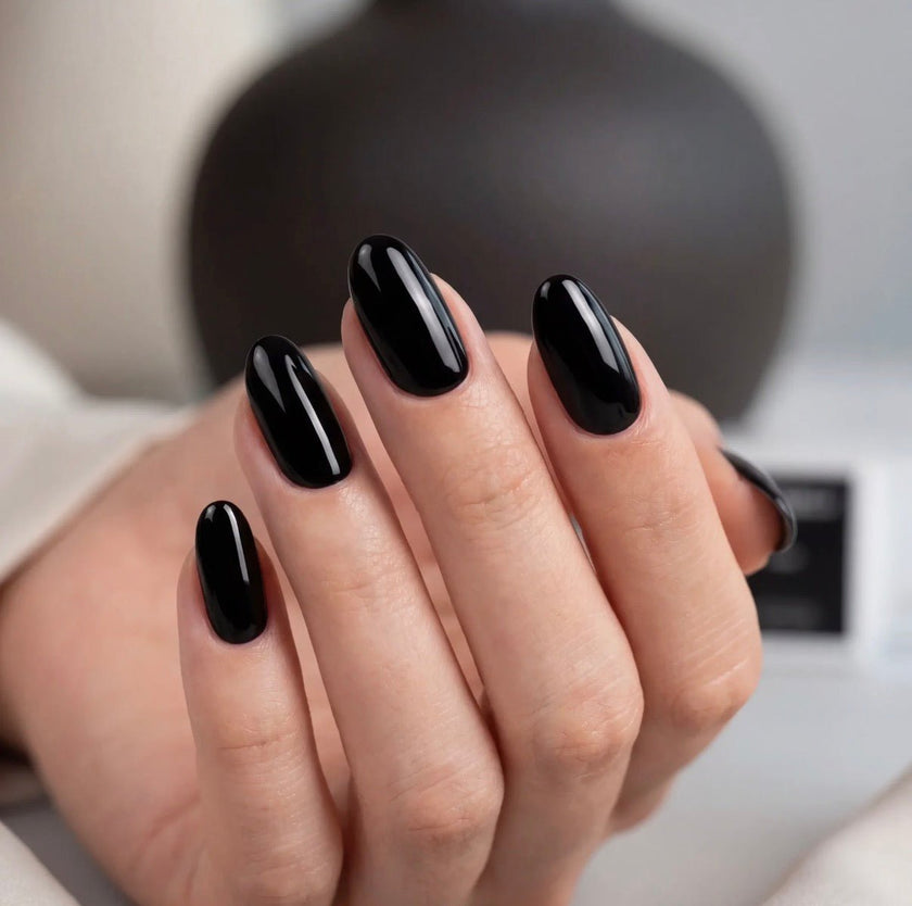 ELEGELLI Gel polish 001 Black 10ml - ilnail.com