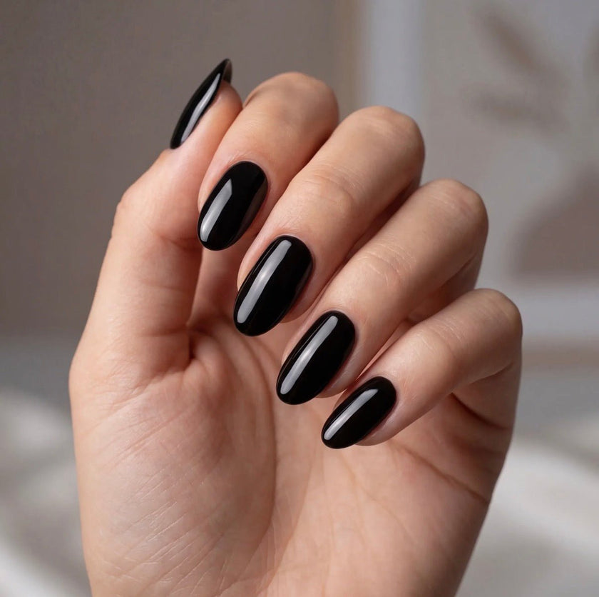 ELEGELLI Gel polish 001 Black 10ml - ilnail.com