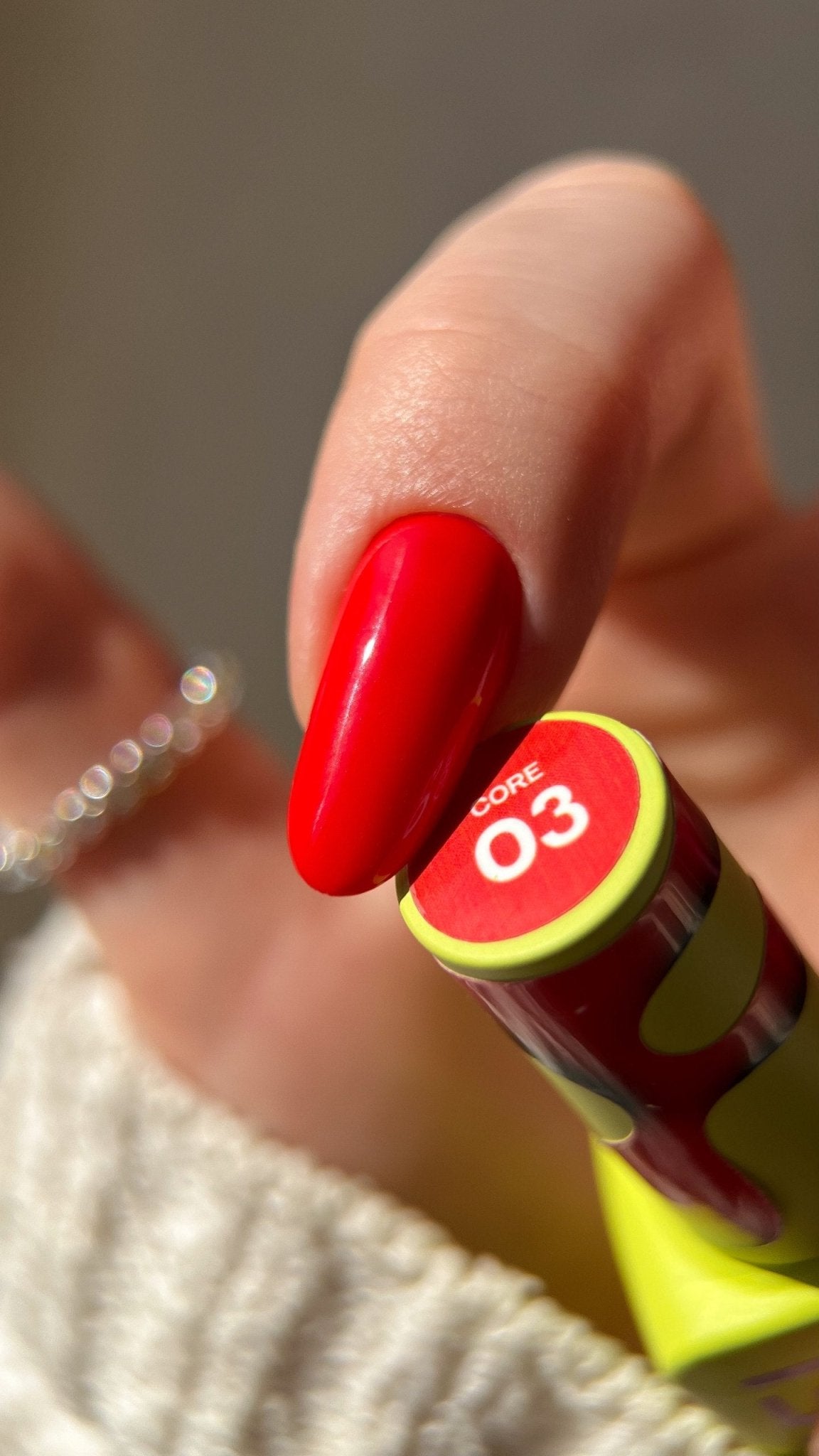 Gel polish TUFI profi REDLINE 03 Core bright red 10ml - ilnail.com